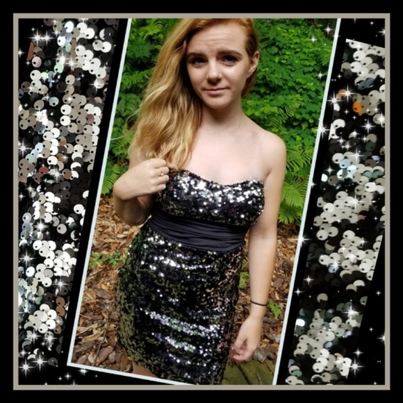 Speechless ✦ Silver & Black Sequin Strapless Dress ✦ Prom ✦ Party ✦ Sz S ✦ NWOT - Picture 8 of 9